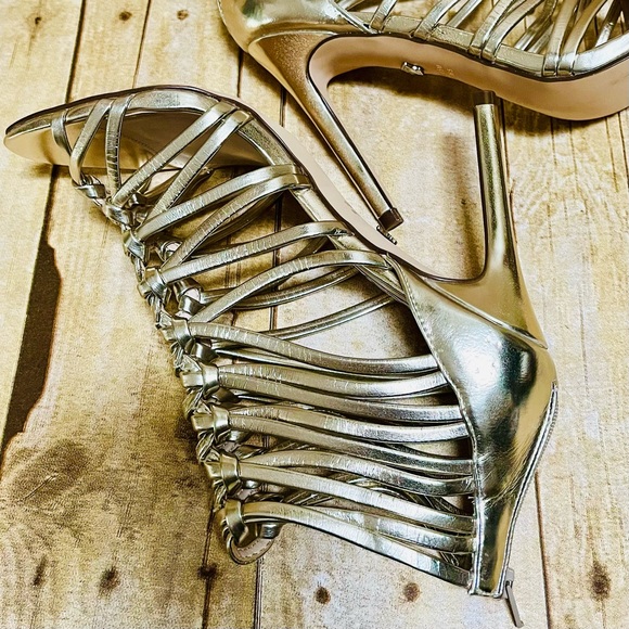 Nina Women’s Caylani Golden Metallic Gladiator High Heel - Picture 10 of 10